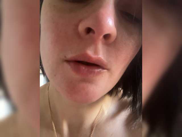 mananavaleeva's BongaCams show and profile