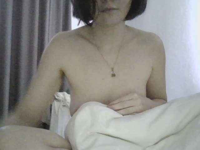 mananavaleeva's BongaCams show and profile