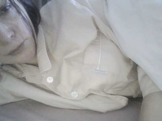 mananavaleeva's BongaCams show and profile