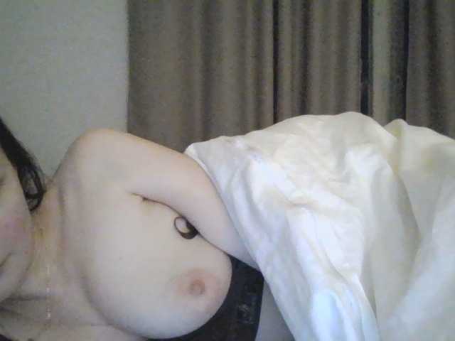 mananavaleeva's BongaCams show and profile