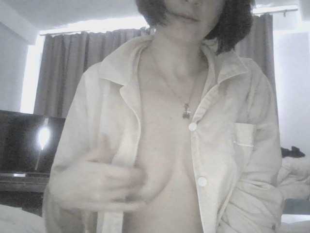 mananavaleeva's BongaCams show and profile