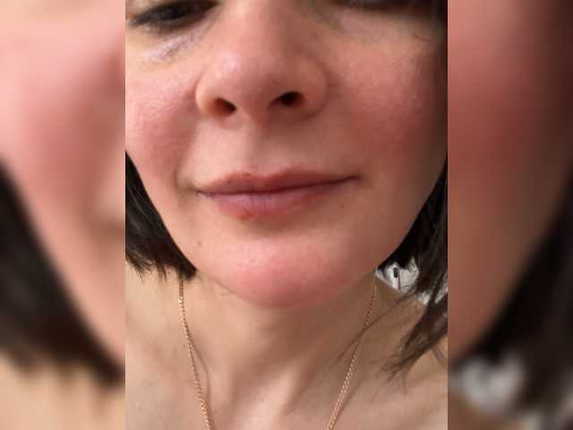 mananavaleeva's BongaCams show and profile