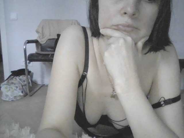 mananavaleeva's BongaCams show and profile