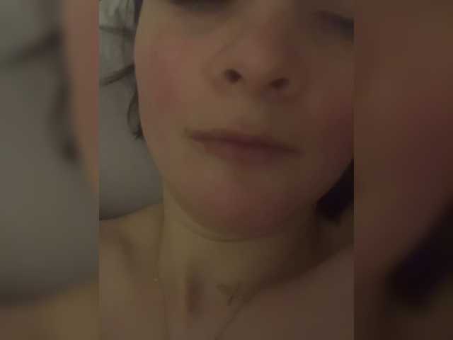 mananavaleeva's BongaCams show and profile