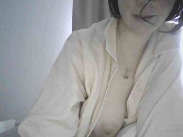 mananavaleeva webcam