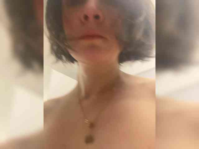 mananavaleeva Live Webcam on BongaCams