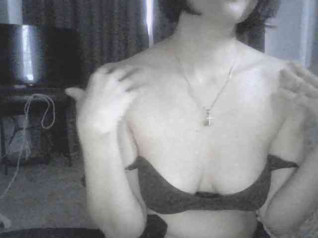 mananavaleeva webcam