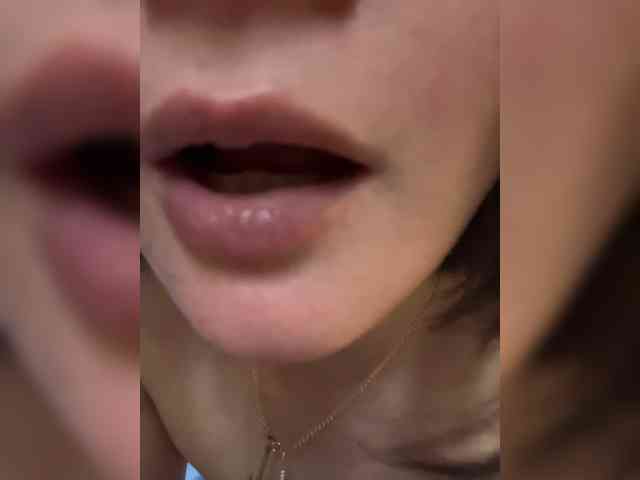 mananavaleeva Live Webcam on BongaCams