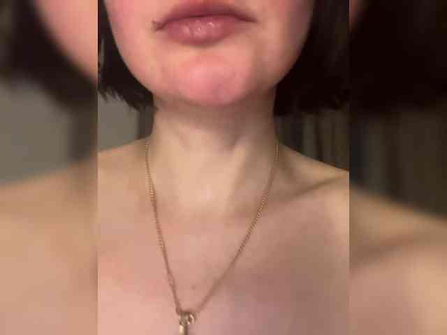 mananavaleeva Live Webcam on BongaCams