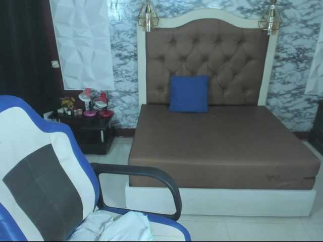 SarayMilk's BongaCams show and profile