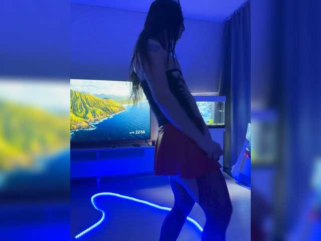 FoxAlice2026's BongaCams show and profile