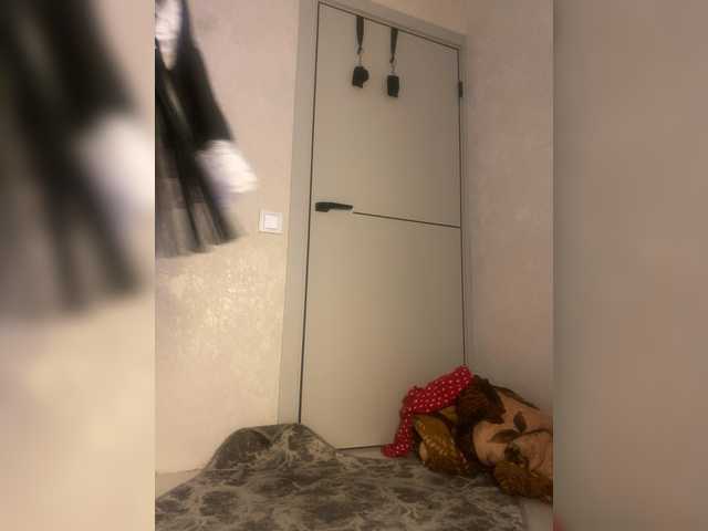 FoxAlice2026's BongaCams show and profile