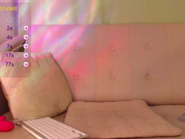 Lindelicious's BongaCams show and profile