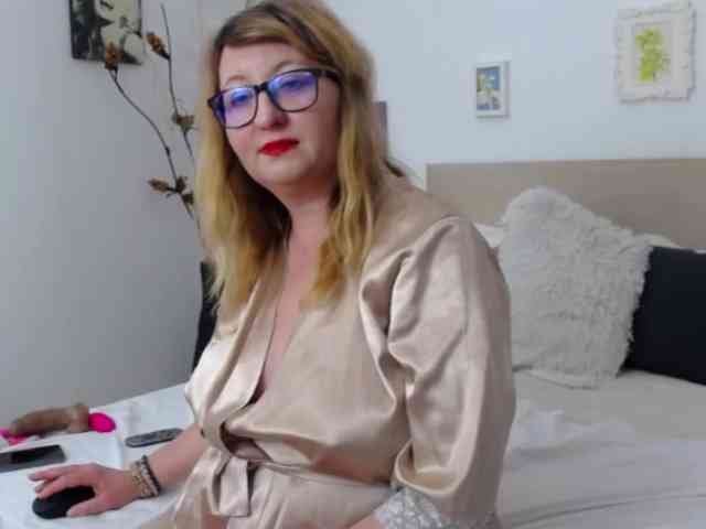 OlgaPavlova webcam