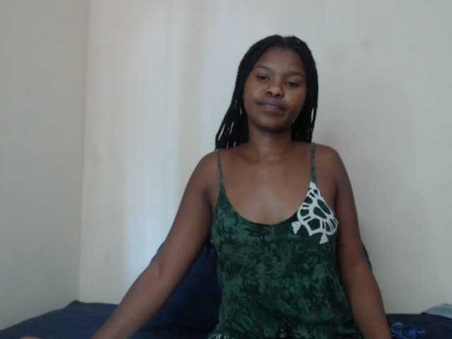 SweetPortableAmber webcam bongacams model stream image