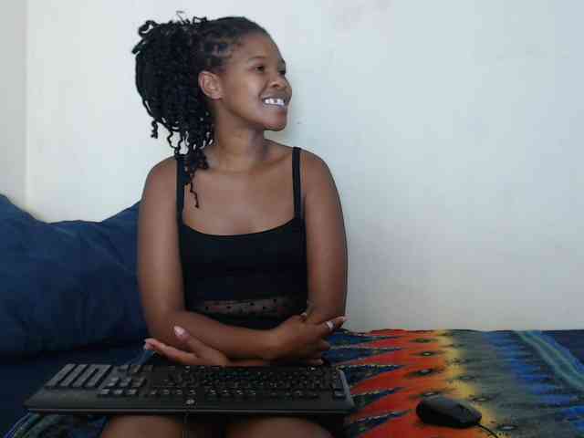 SweetPortableAmber webcam