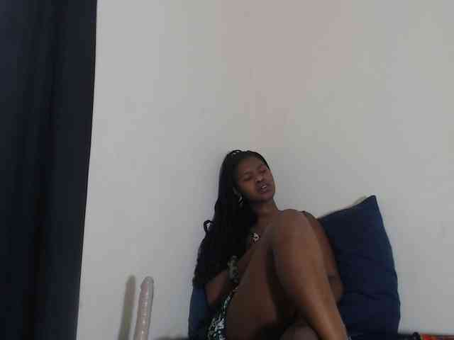 SweetPortableAmber webcam