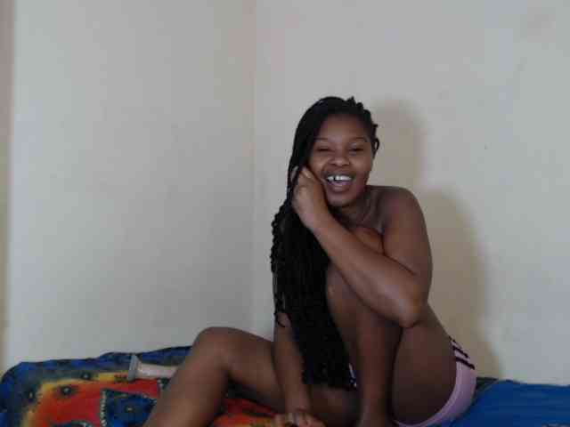 SweetPortableAmber webcam