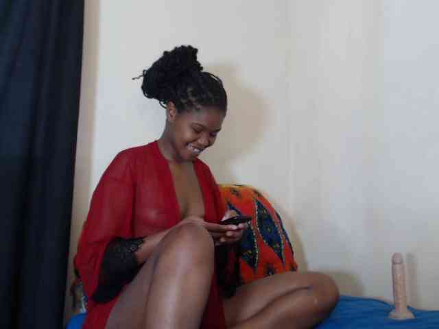 SweetPortableAmber webcam