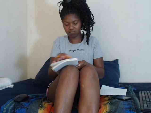 SweetPortableAmber webcam