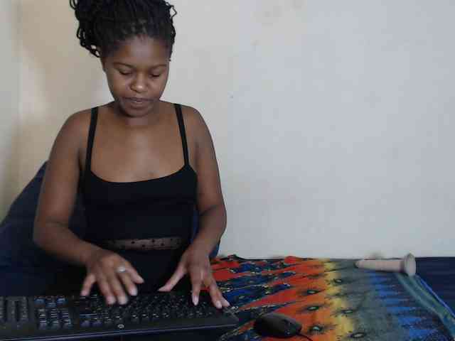 SweetPortableAmber webcam