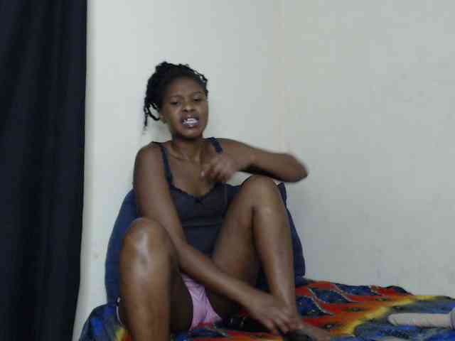 SweetPortableAmber webcam