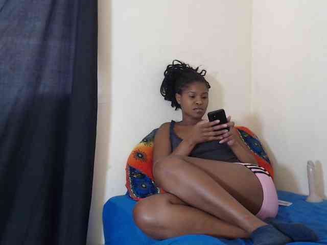 SweetPortableAmber webcam