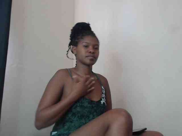 SweetPortableAmber webcam