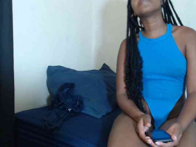 SweetPortableAmber webcam