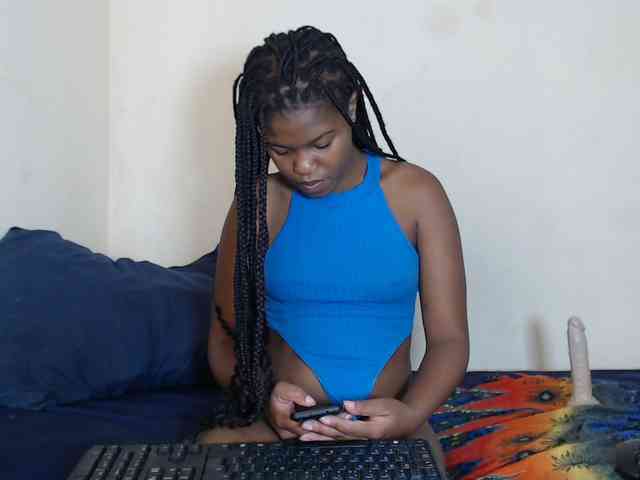 SweetPortableAmber webcam