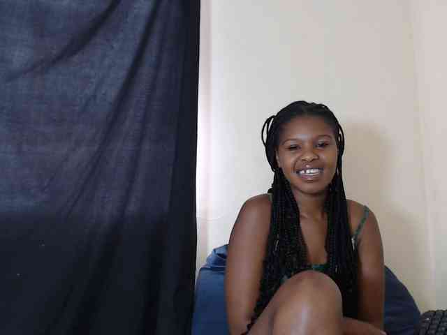 SweetPortableAmber webcam