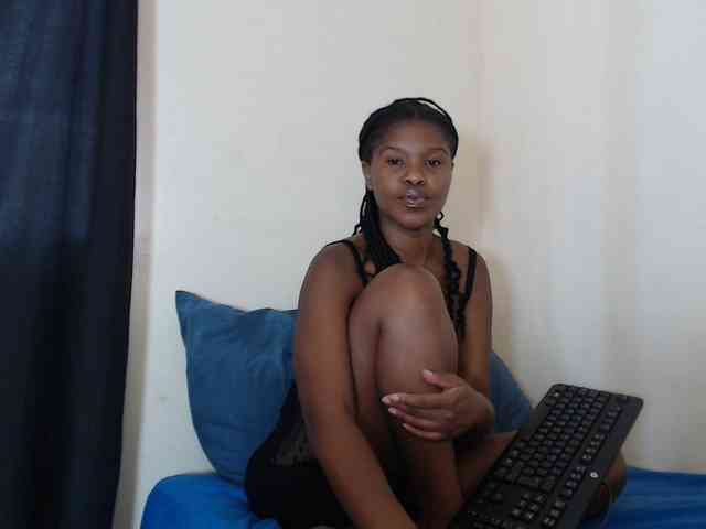 SweetPortableAmber webcam