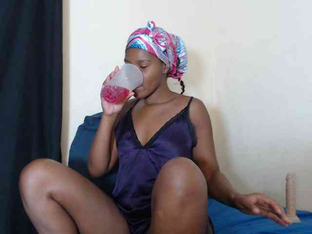 SweetPortableAmber webcam