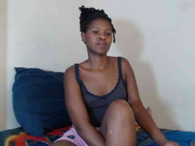 SweetPortableAmber webcam