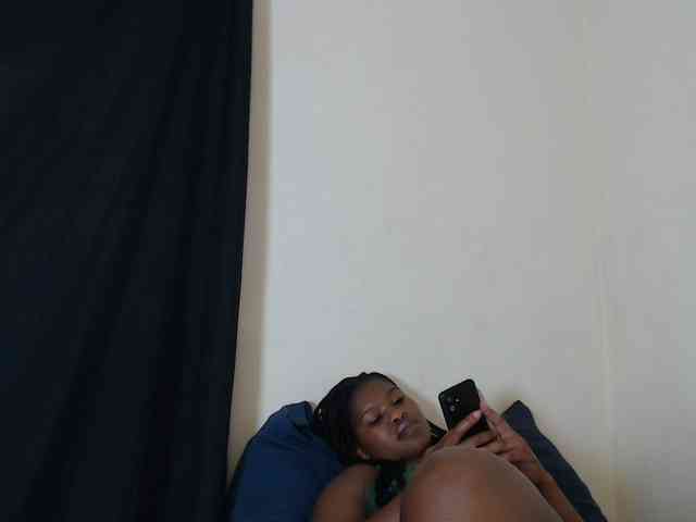 SweetPortableAmber webcam