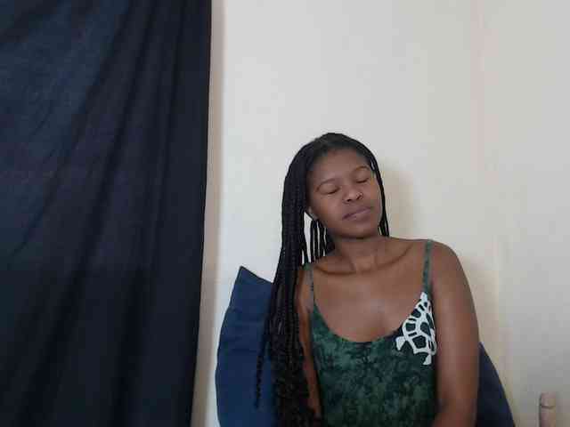 SweetPortableAmber webcam