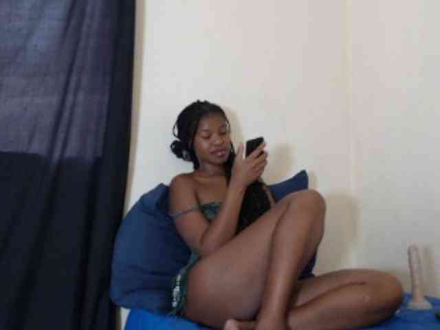 SweetPortableAmber webcam