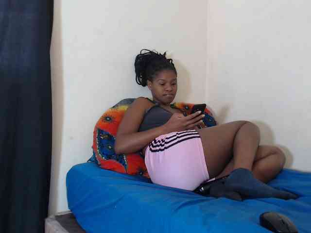 SweetPortableAmber webcam