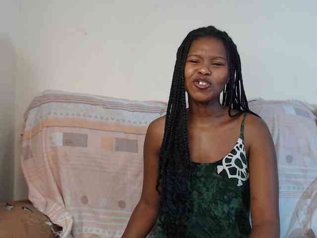 SweetPortableAmber webcam