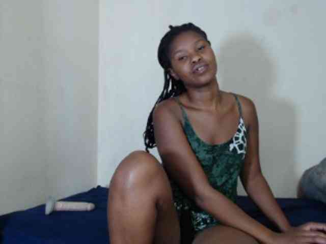 SweetPortableAmber webcam