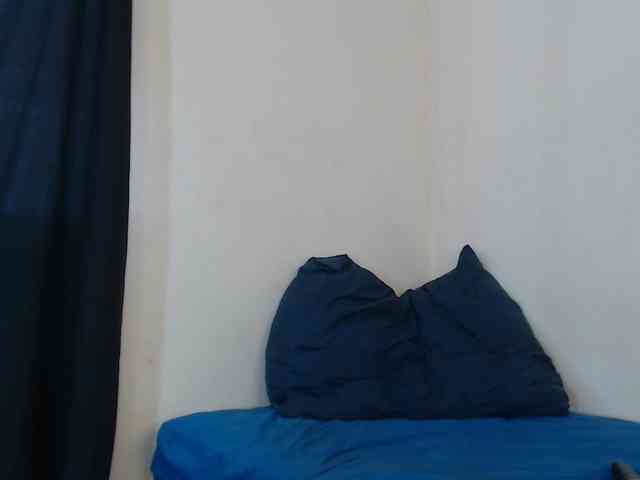 SweetPortableAmber webcam