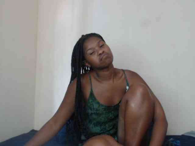 BonnieL Live Webcam on BongaCams