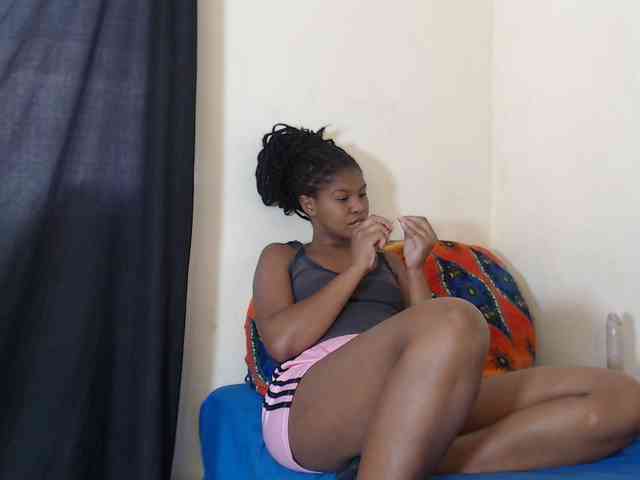 SweetPortableAmber webcam