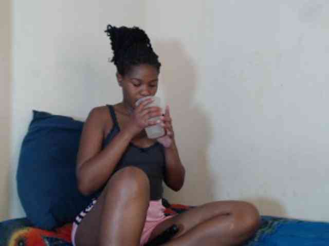 SweetPortableAmber webcam