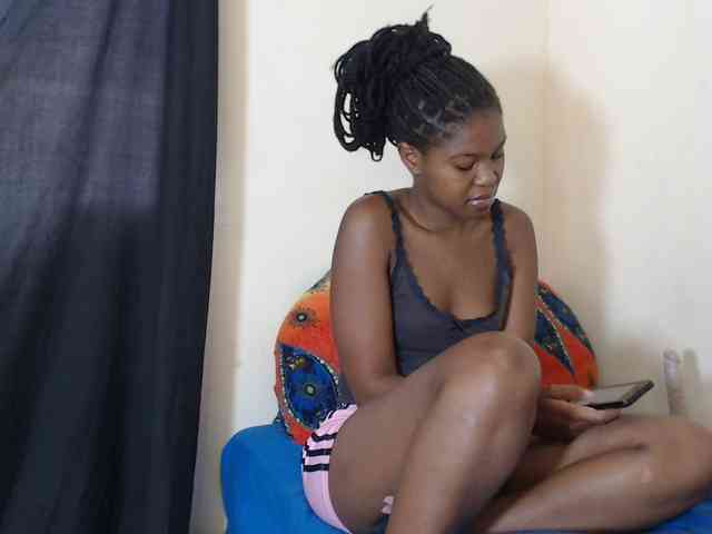 SweetPortableAmber webcam