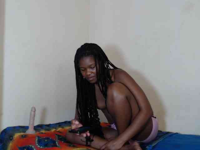 SweetPortableAmber webcam