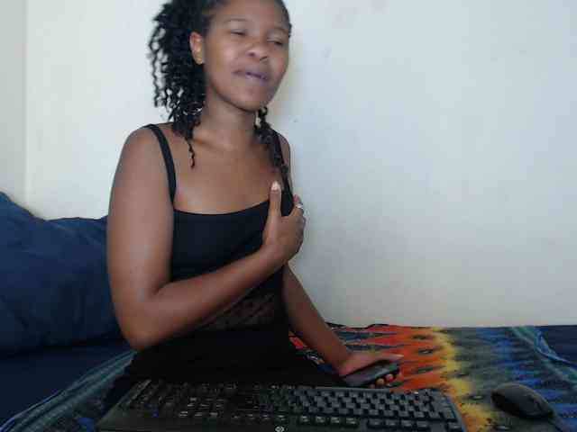 SweetPortableAmber webcam