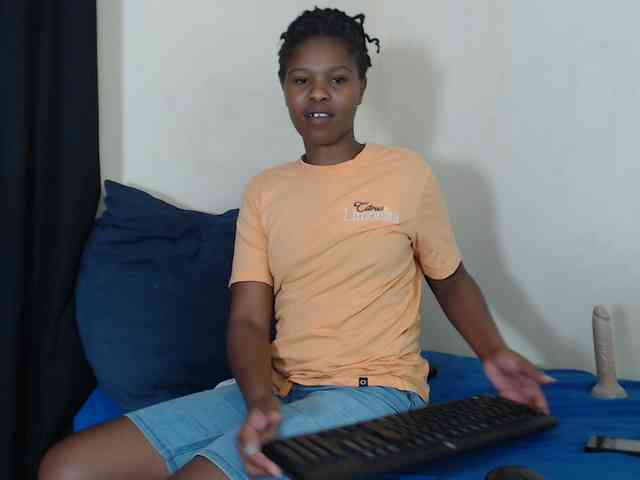 SweetPortableAmber webcam