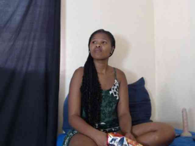 SweetPortableAmber webcam