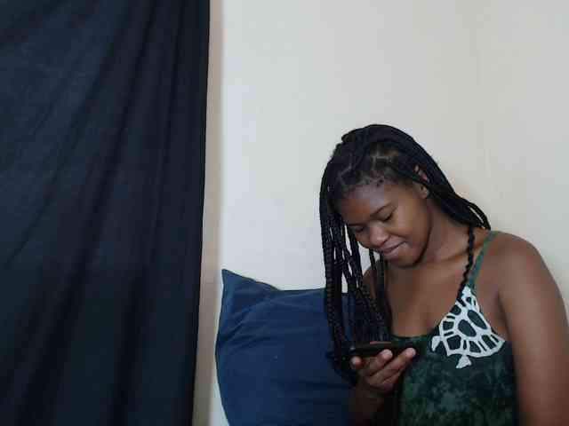 SweetPortableAmber webcam